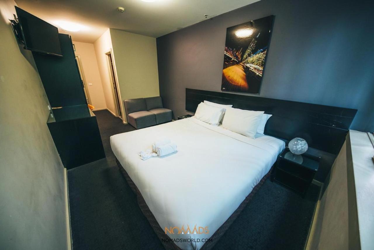 Хостел Nomads Melbourne Backpackers Экстерьер фото